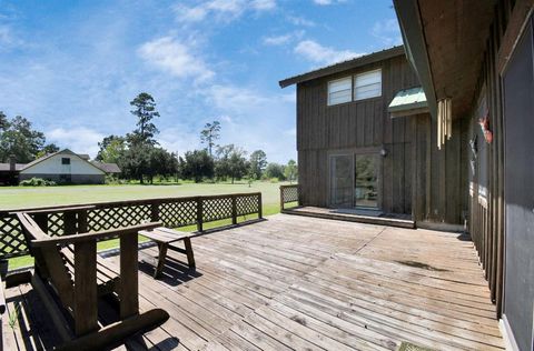 A home in Anahuac