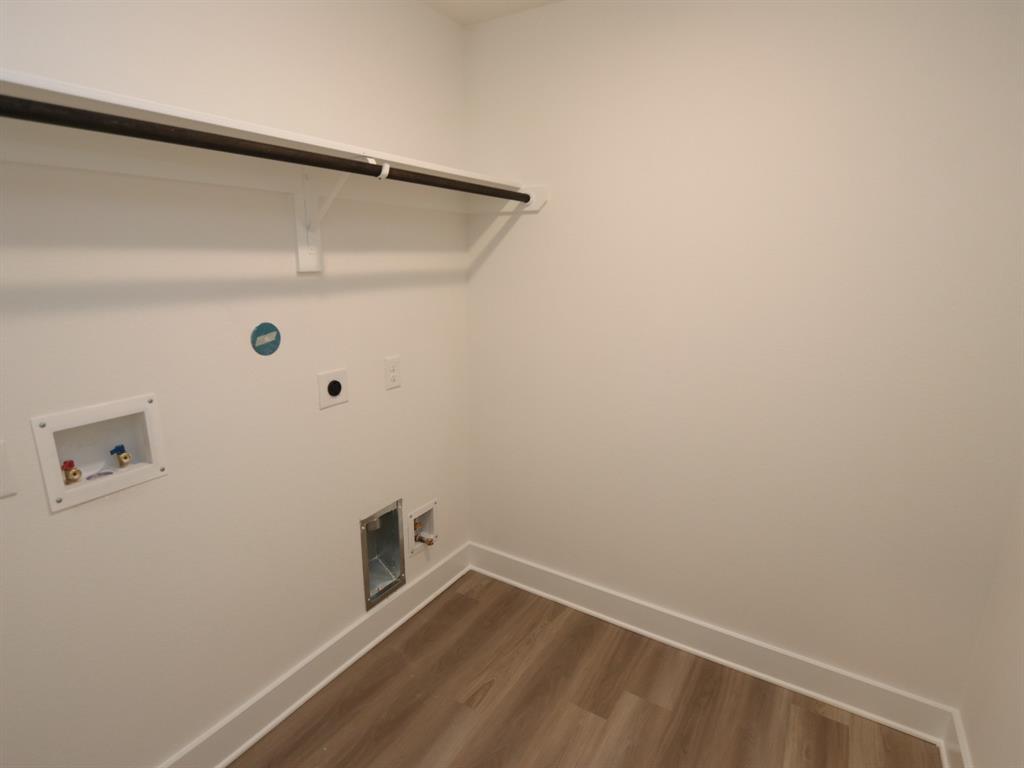 3514 Moraine Lake Drive, Santa Fe, Texas image 16