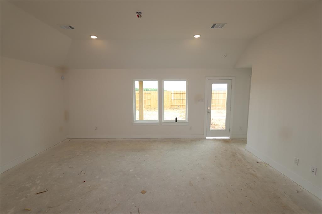 3514 Moraine Lake Drive, Santa Fe, Texas image 3