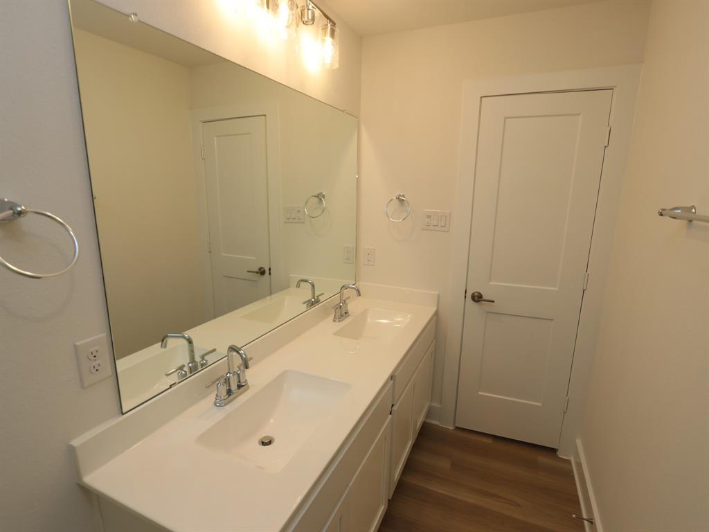 3514 Moraine Lake Drive, Santa Fe, Texas image 18
