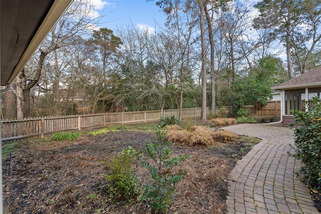 2706 N Logrun Circle, The Woodlands, Texas image 25