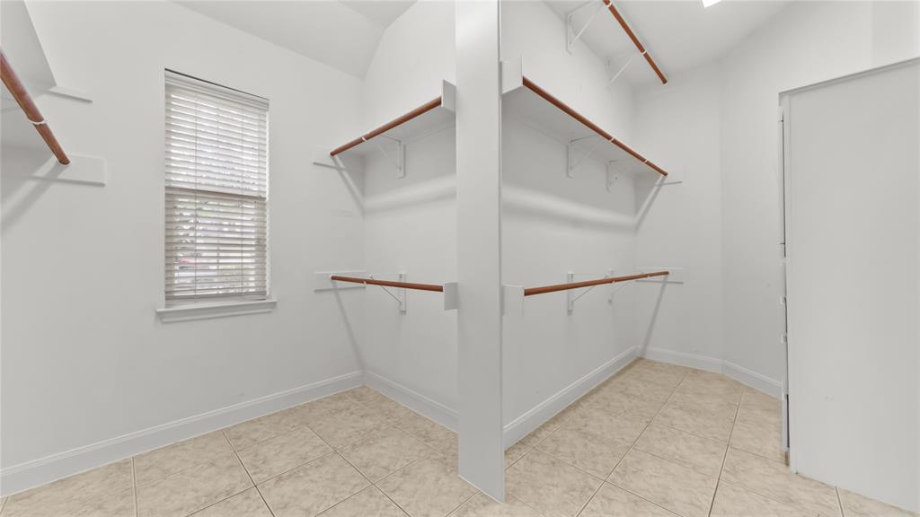 9710 Sotherloch Lake Drive, Spring, Texas image 22