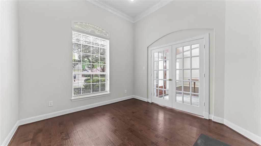 9710 Sotherloch Lake Drive, Spring, Texas image 7