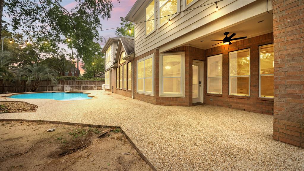 9710 Sotherloch Lake Drive, Spring, Texas image 37