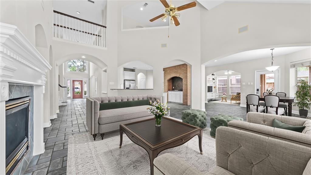 9710 Sotherloch Lake Drive, Spring, Texas image 15