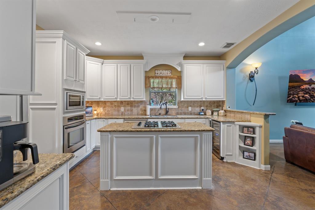 36 Fairfield Drive, Montgomery, Texas image 11