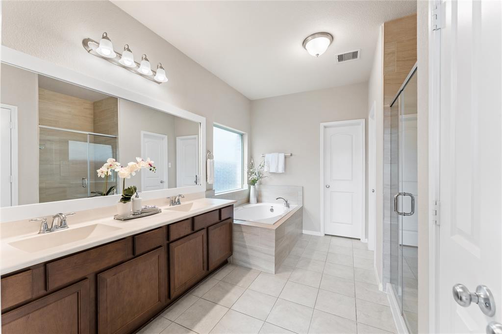 14818 Autumn Long Trail, Humble, Texas image 11