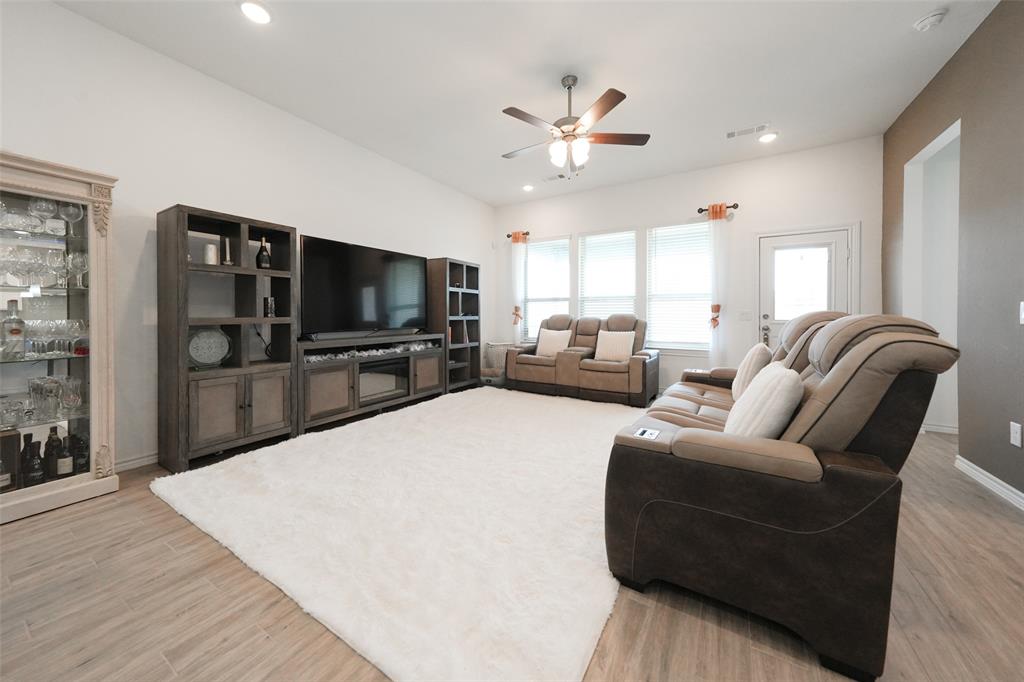 1225 Woodflower Dr Drive, Katy, Texas image 9