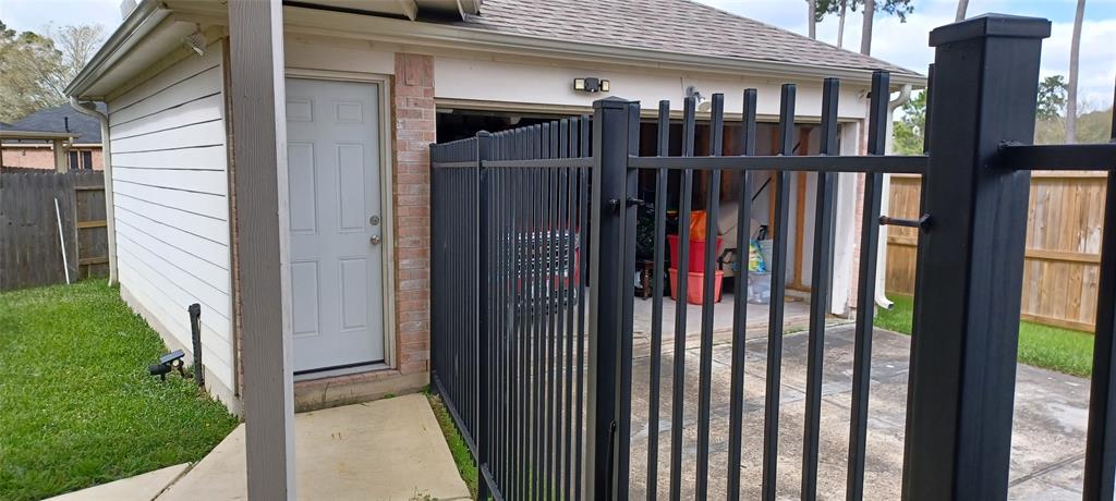 24515 Saddle Path Court, Spring, Texas image 5