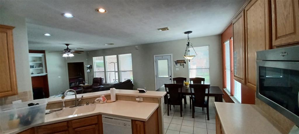 24515 Saddle Path Court, Spring, Texas image 13