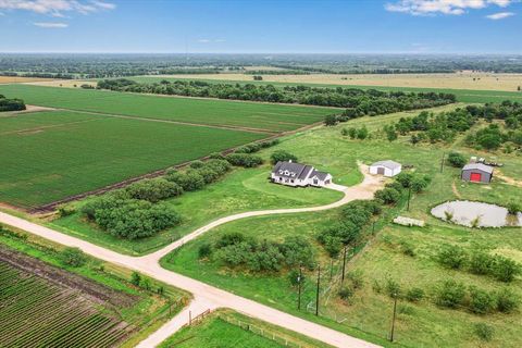 2832 Maler Road Sealy TX 77474