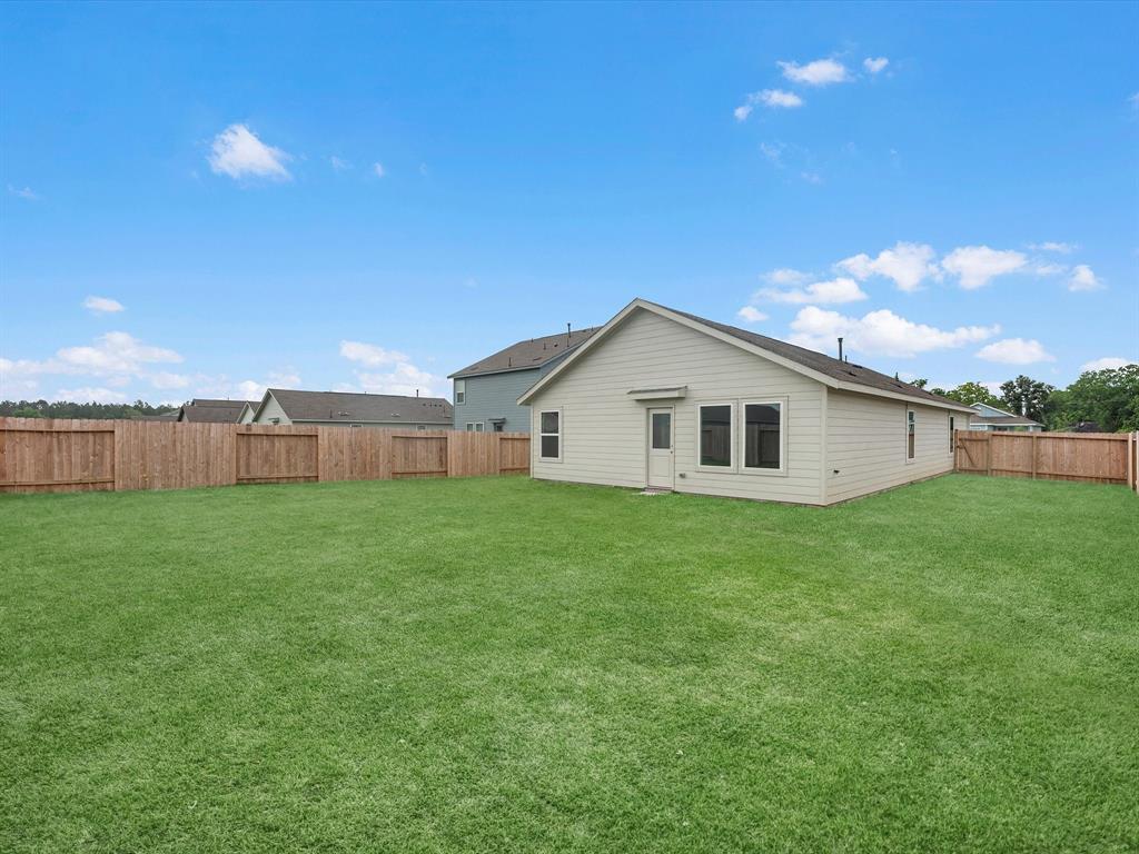 217 Houston Avenue, Angleton, Texas image 19