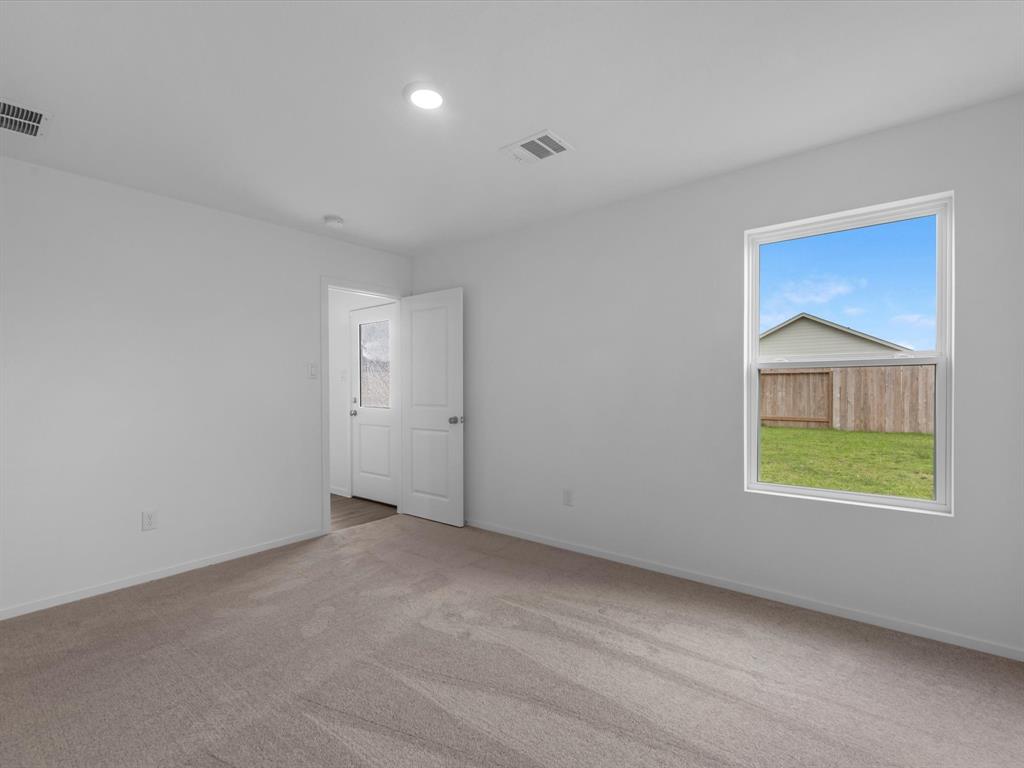 217 Houston Avenue, Angleton, Texas image 9
