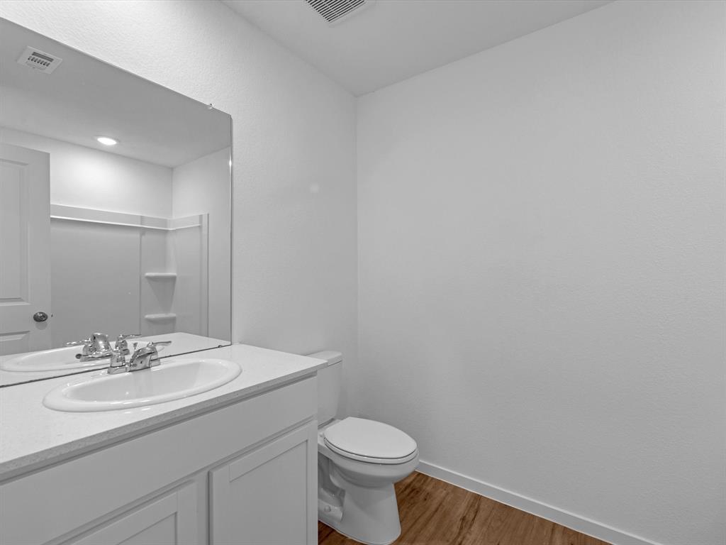 217 Houston Avenue, Angleton, Texas image 14