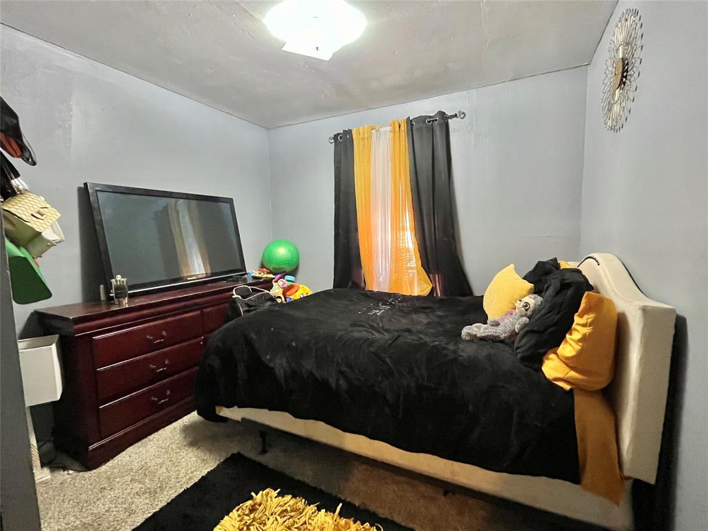 1002 W 9th Street, Hearne, Texas image 7
