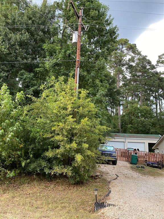 Mohawk Bnd, Conroe, Texas image 3