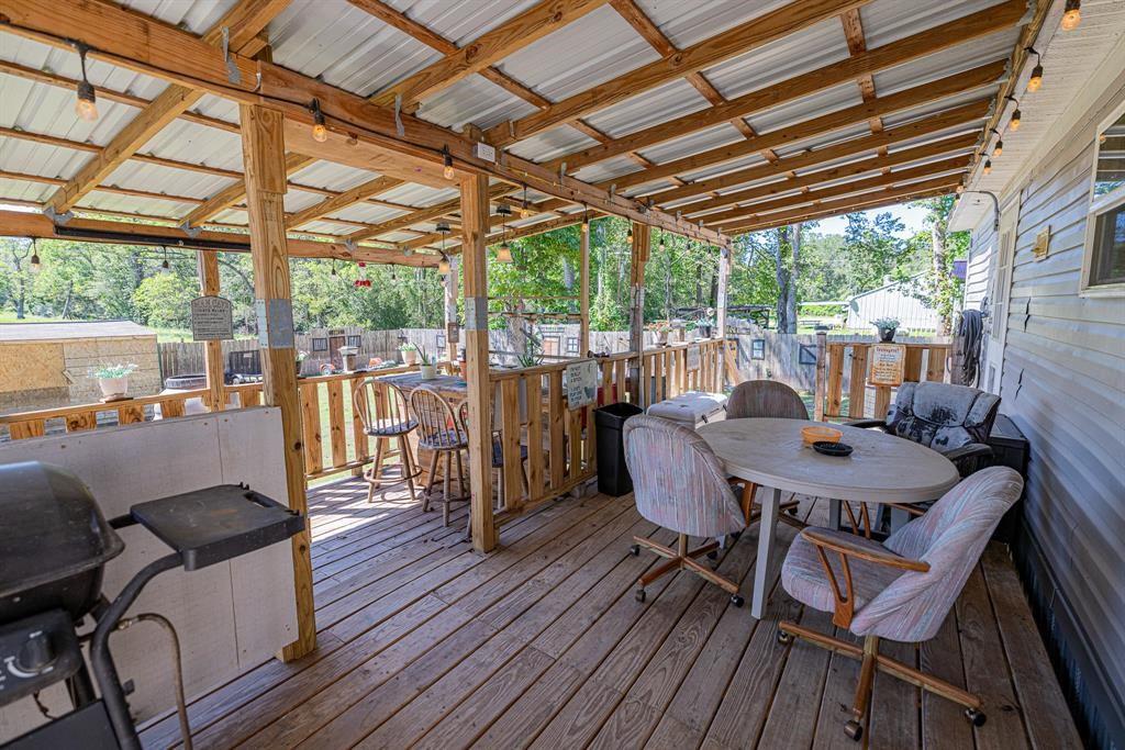 88 County Road 1333, Liberty, Texas image 2