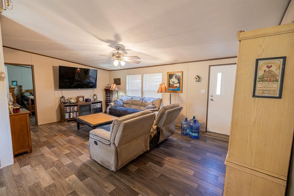 88 County Road 1333, Liberty, Texas image 7
