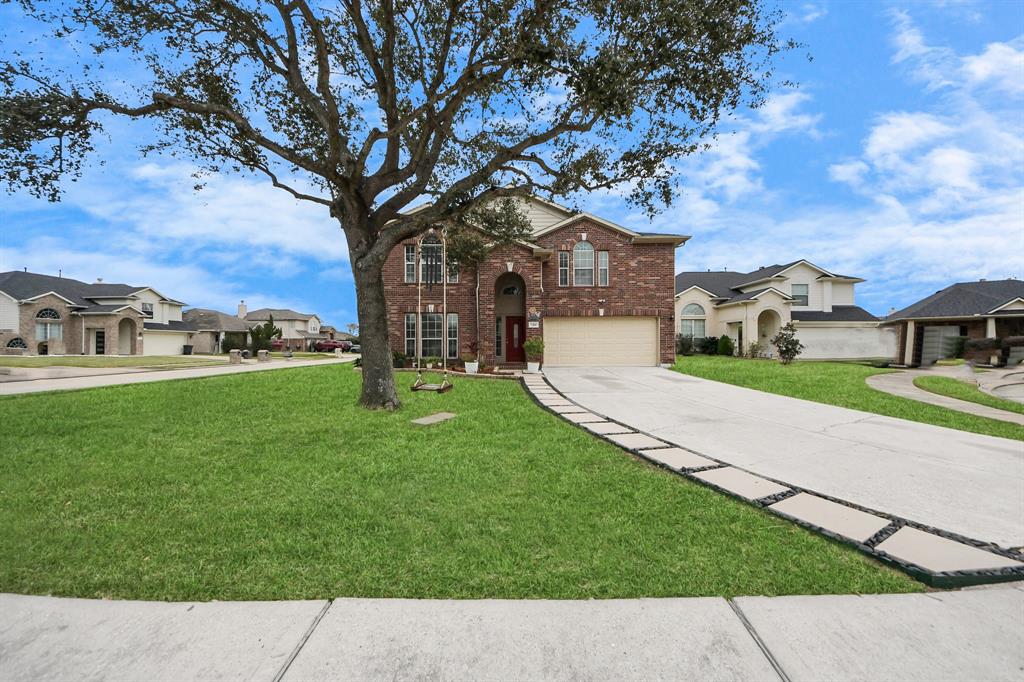 7418 Spring Creek Circle, Baytown, Texas image 3