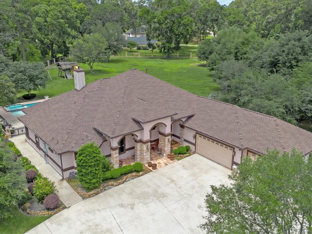 Photo of 19627 Riverwalk Drive, Porter, TX 77365 (MLS # 49840496)
