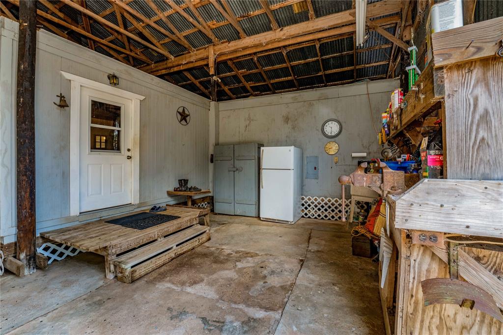 24661 Squirrel Road, New Ulm, Texas image 26