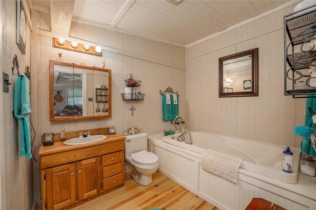 24661 Squirrel Road, New Ulm, Texas image 21