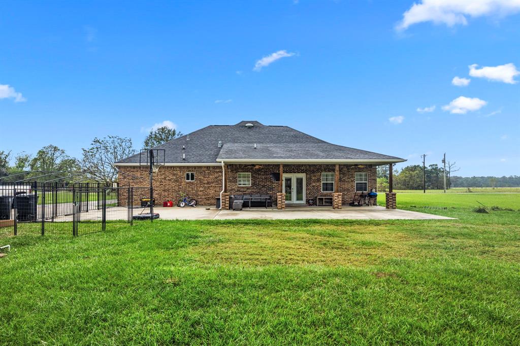 1800 County Road 2291, Cleveland, Texas image 26