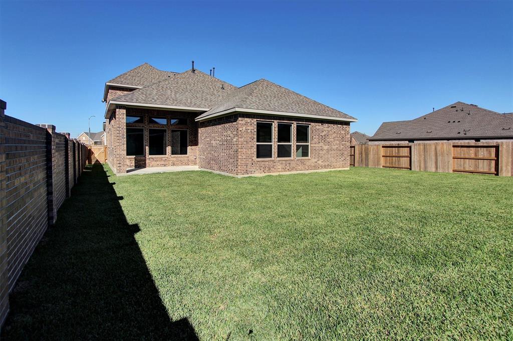 2718 Sapphire Hills Drive, Iowa Colony, Texas image 45