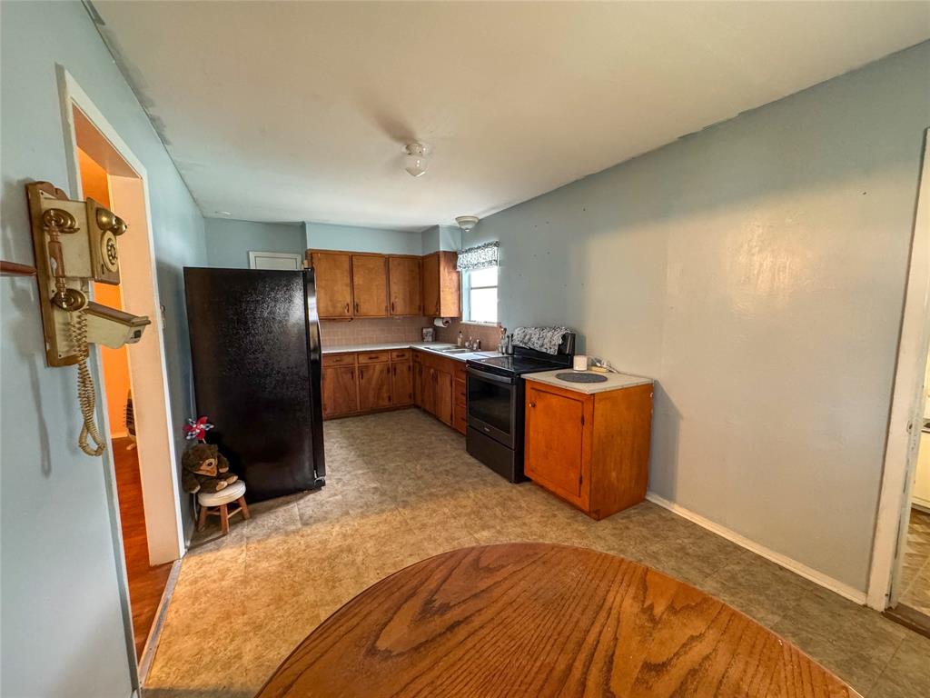 740 Hillbilly Heaven Road, Livingston, Texas image 18