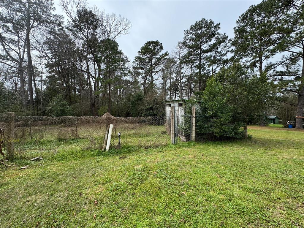 740 Hillbilly Heaven Road, Livingston, Texas image 7
