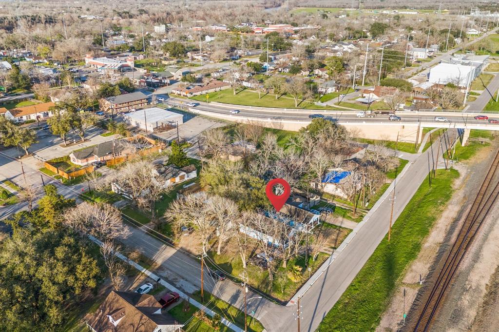 1605 Walnut Avenue, Rosenberg, Texas image 25