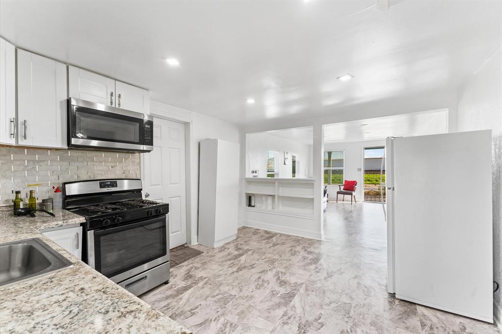 1605 Walnut Avenue, Rosenberg, Texas image 7