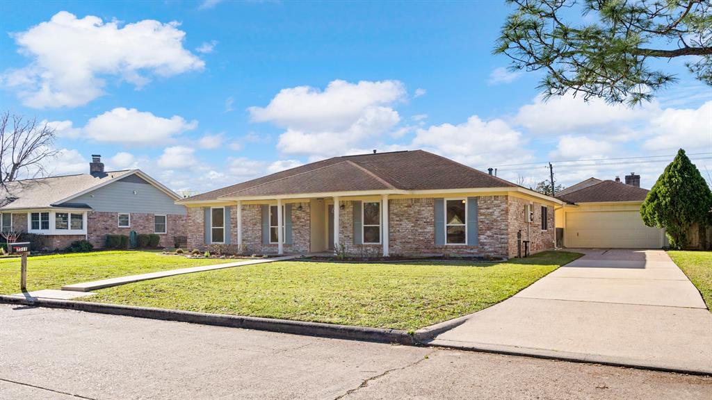 3311 Ashmont Lane, Missouri City, Texas image 2