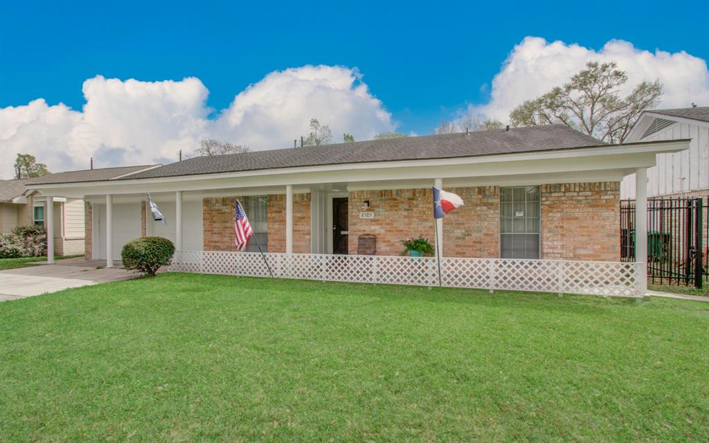 8503 Mcavoy Drive, Houston, Texas image 4
