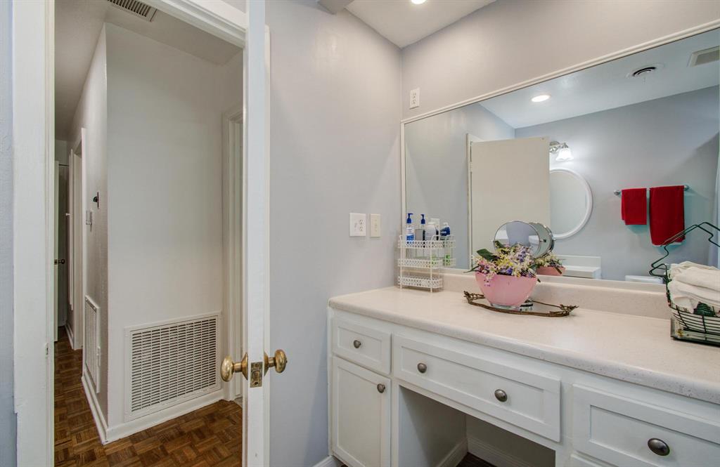 8503 Mcavoy Drive, Houston, Texas image 19