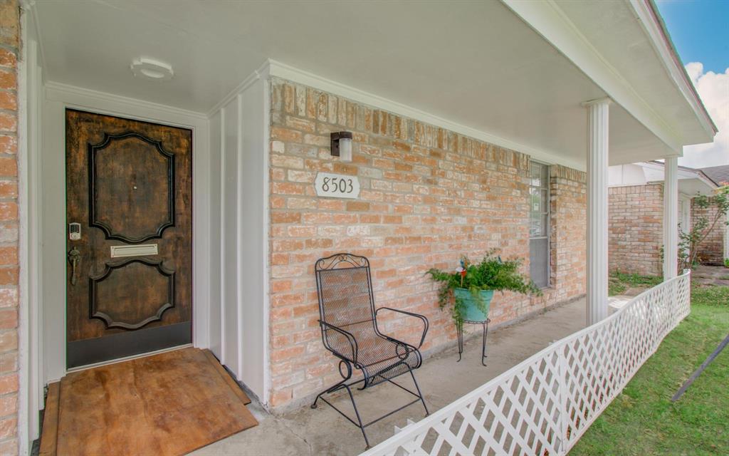8503 Mcavoy Drive, Houston, Texas image 5