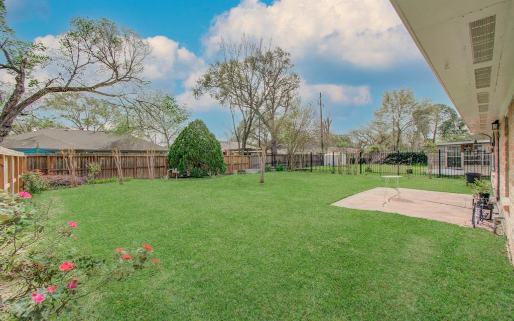 8503 Mcavoy Drive, Houston, Texas image 31