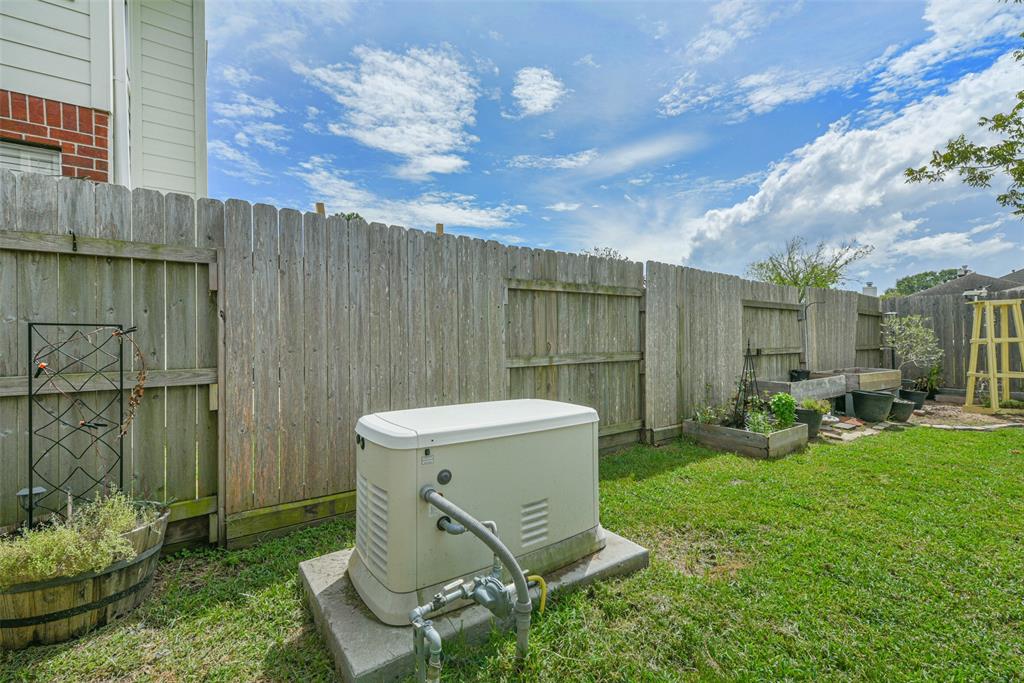 3602 Gladwyne Lane, La Porte, Texas image 39