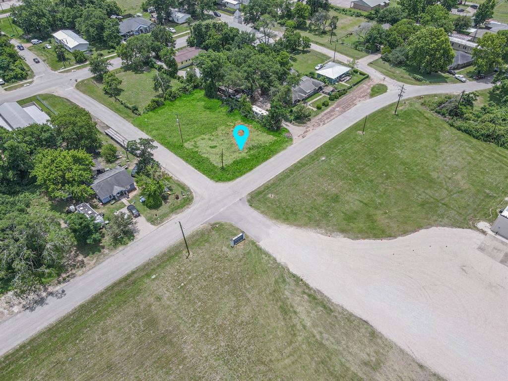 317 Woodson Street, Willis, Texas image 6