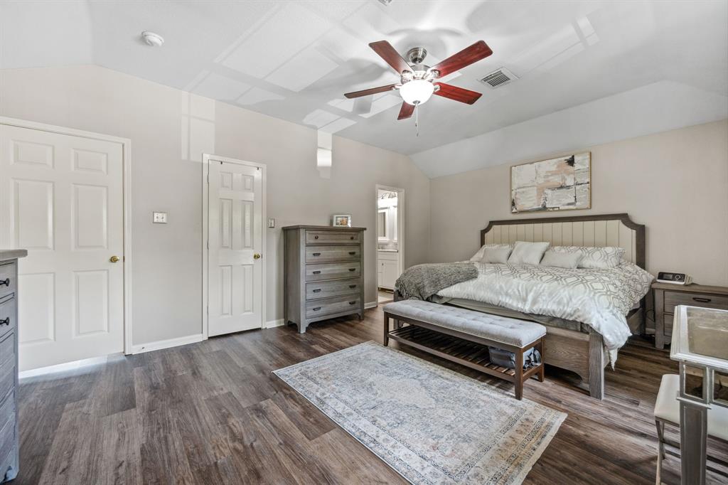 7703 Silver Lure Drive, Humble, Texas image 19