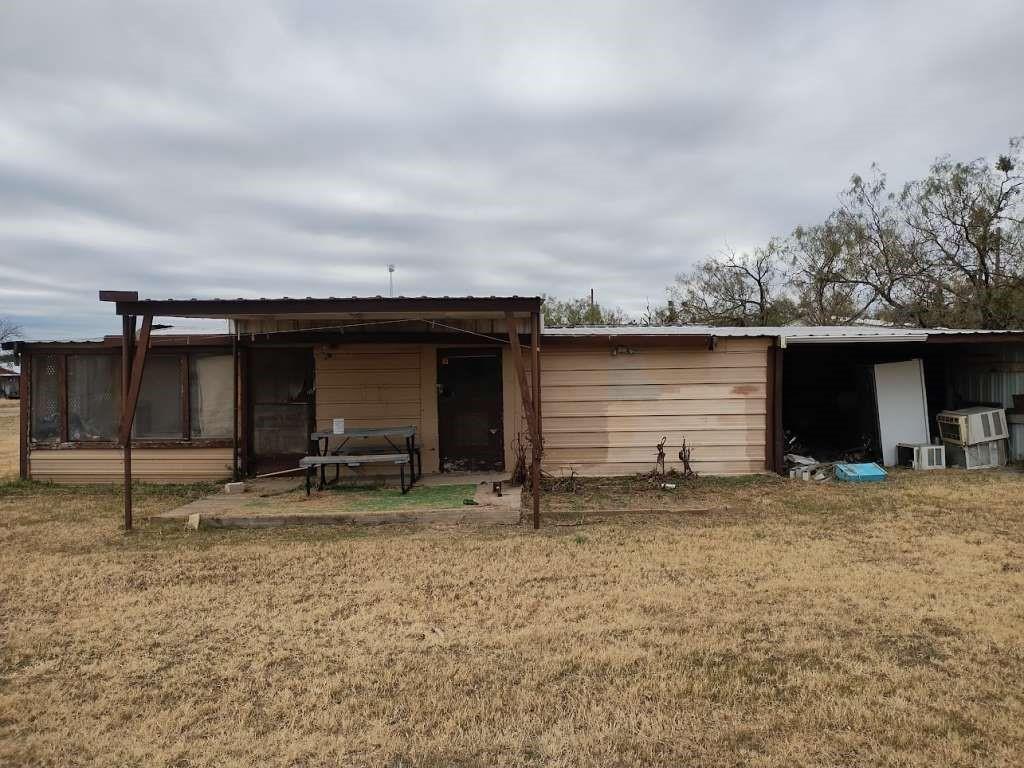 2450 Brook Valley Drive, May, Texas image 1