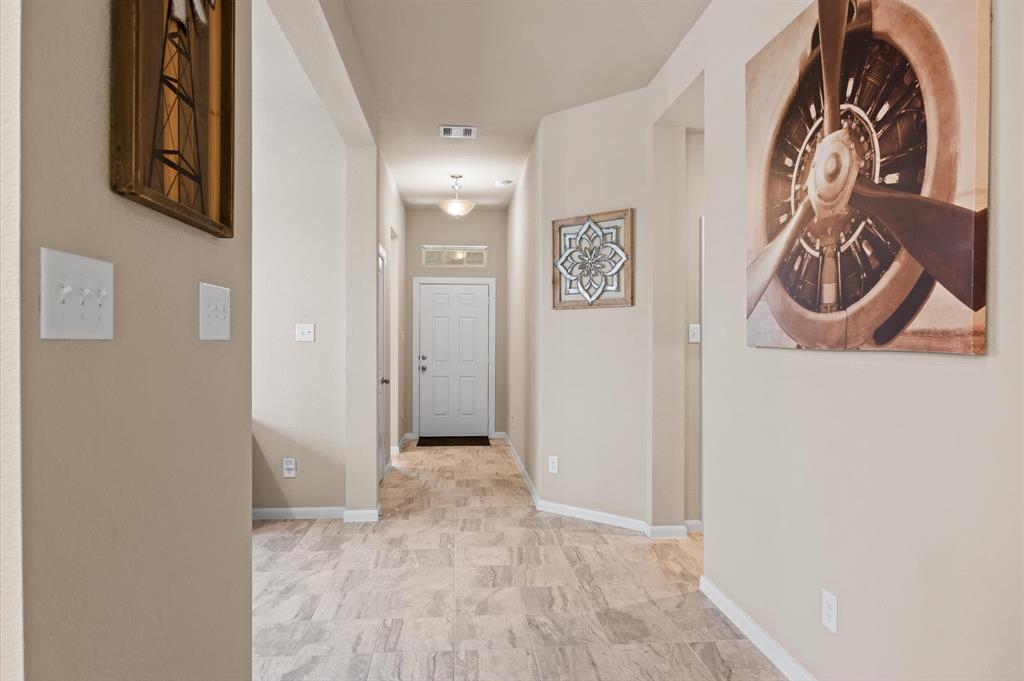 135 Winged Elm Court, Conroe, Texas image 7