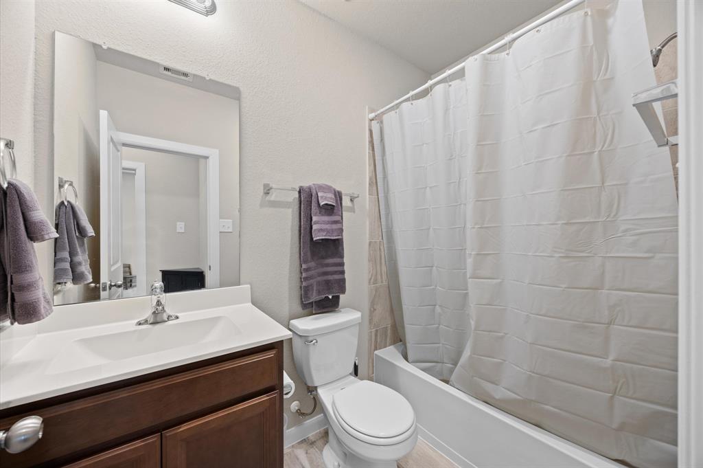135 Winged Elm Court, Conroe, Texas image 23
