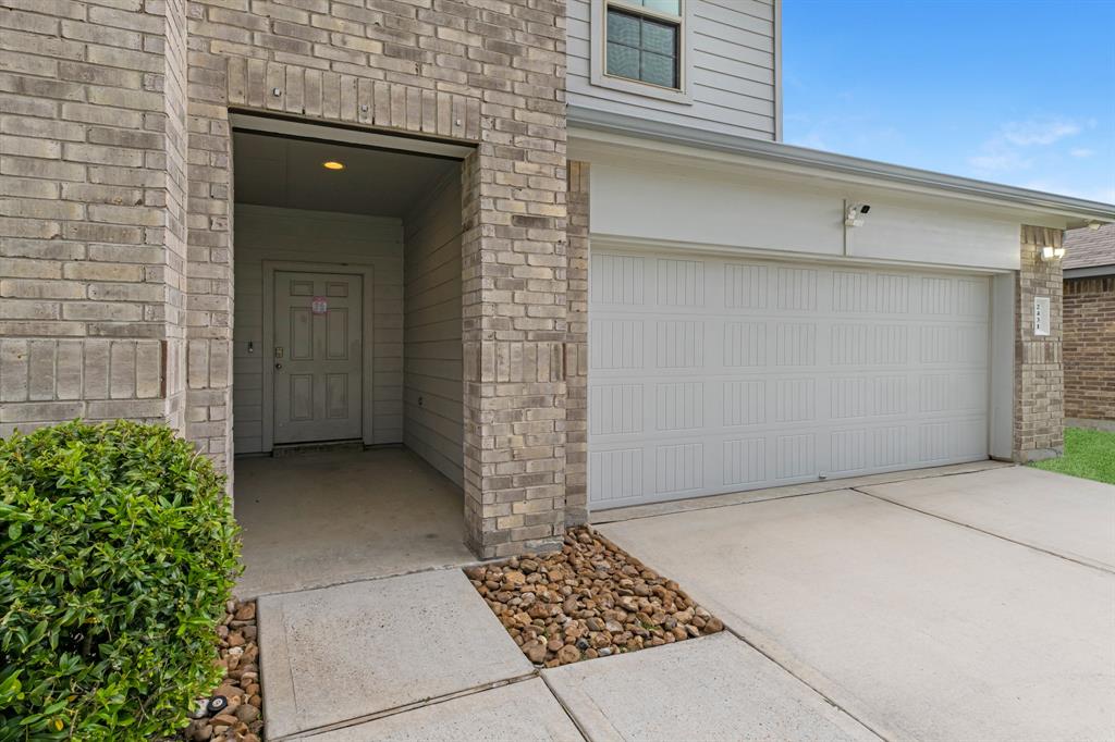 2431 Sutton Hollow Court