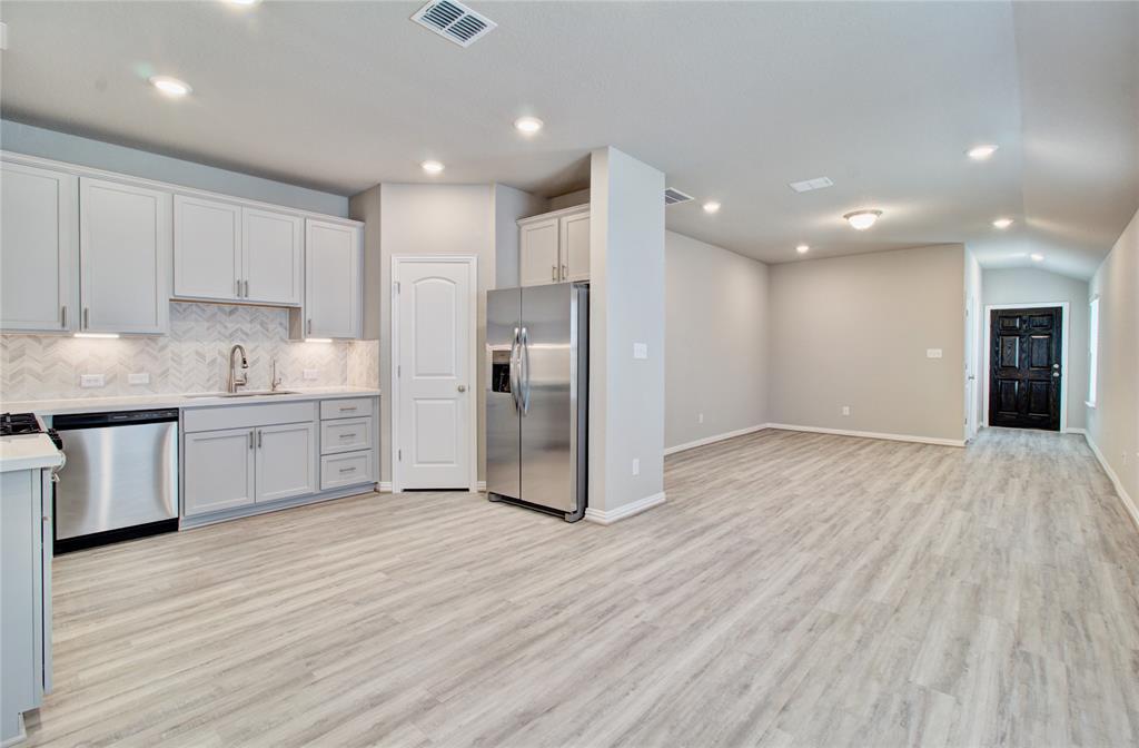 4426 Azalea Blossom Road, Pinehurst, Texas image 6