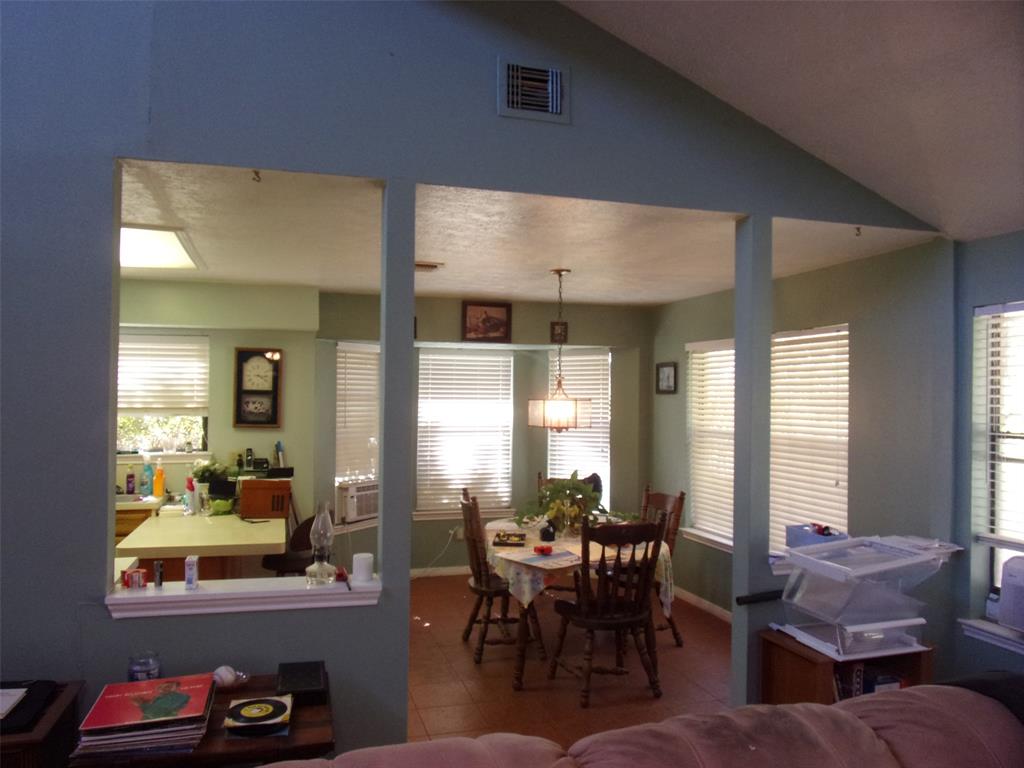 53 E Westwood Drive, Trinity, Texas image 14