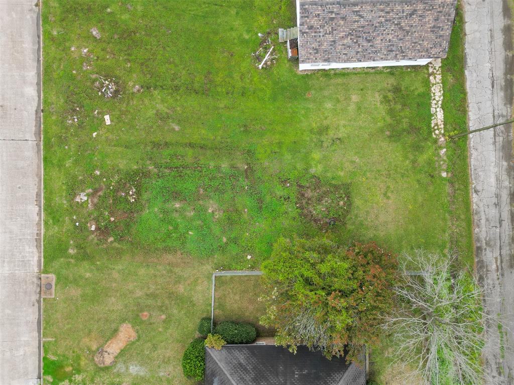 870 Jackson Street, Beaumont, Texas image 2