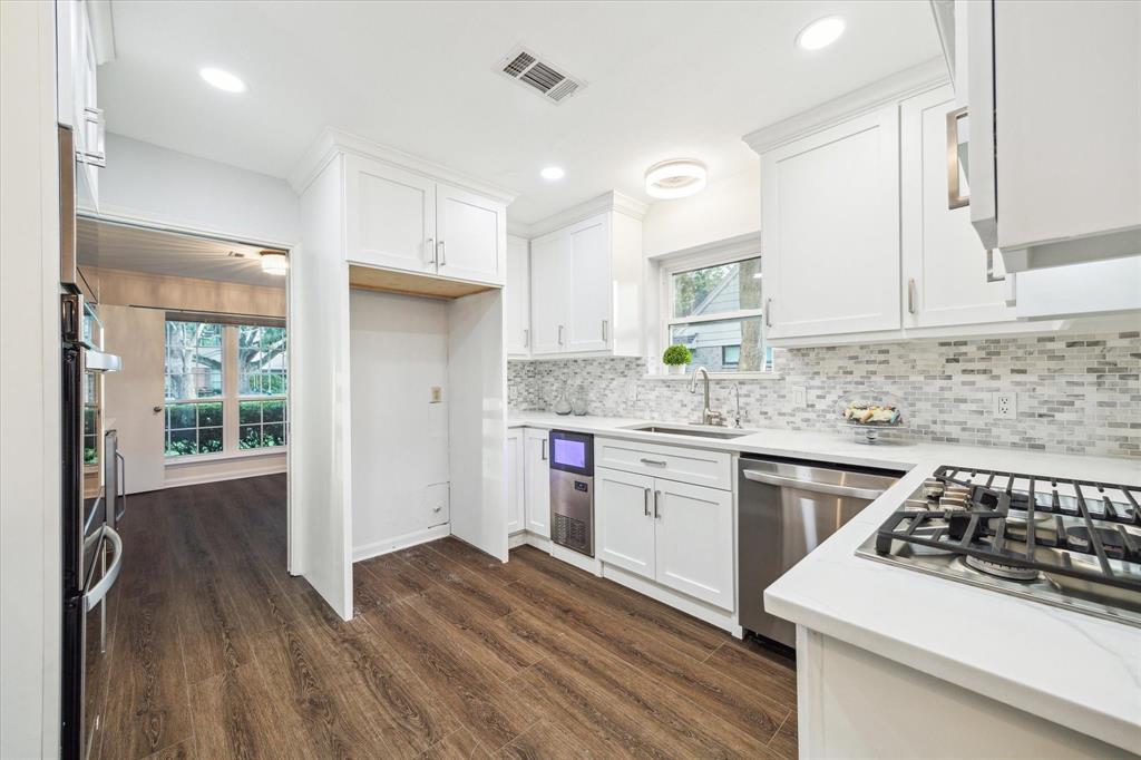 10014 Moorberry Lane, Houston, Texas image 13