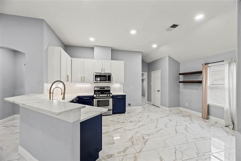 4130 Tree Moss Place, Humble, Texas image 6