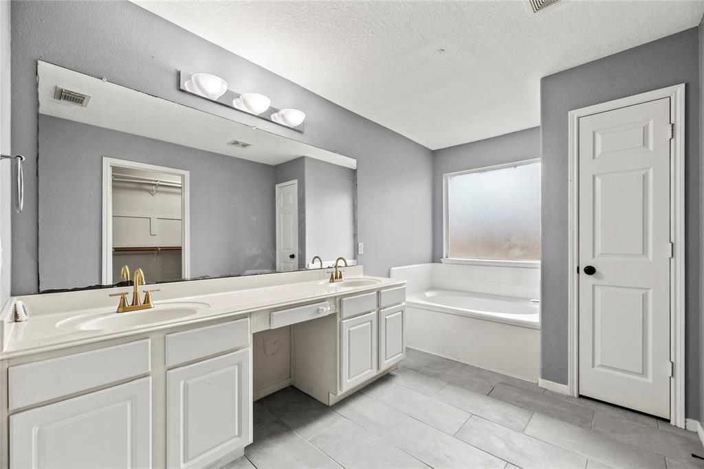 4130 Tree Moss Place, Humble, Texas image 18